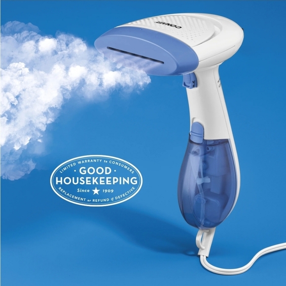 Conair Handheld Garment Steamer for Clothes, ExtremeSteam 1200W, Portable - Picture 4 of 6
